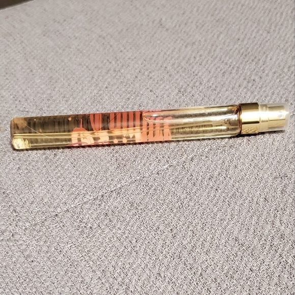 3/$30  like new travel sized 🌸 juicey couture scent - Picture 3 of 8